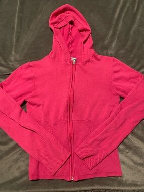 VS Cupcake sweater. Y2k
